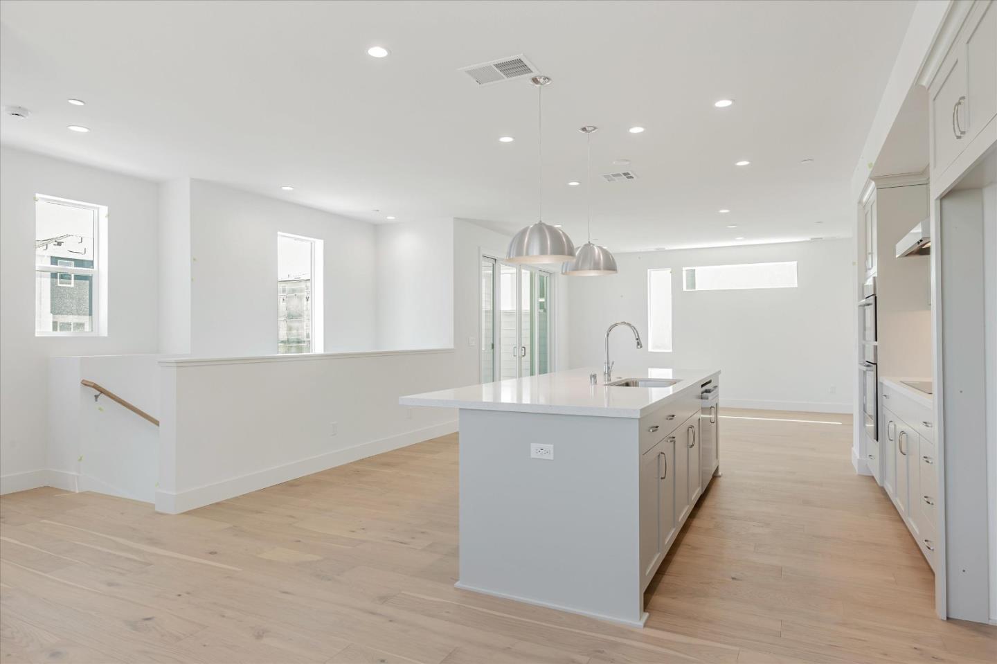 702 Fin Court