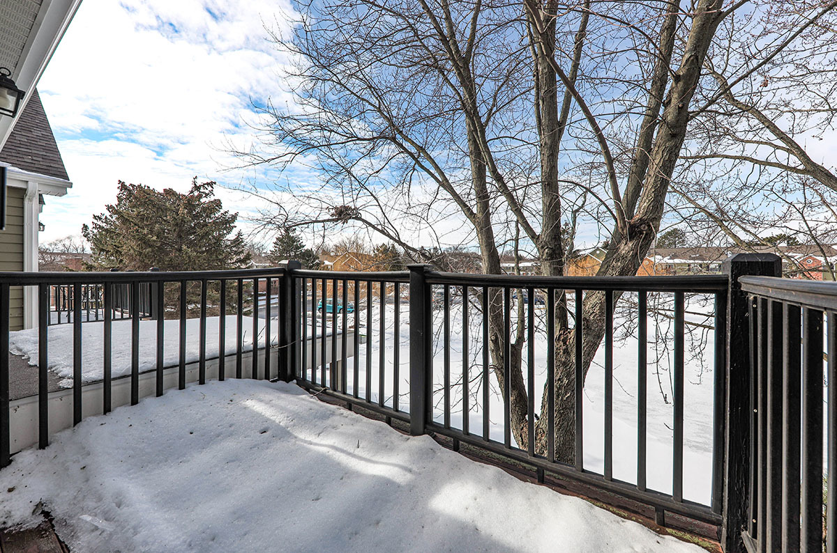 1561 Raymond Drive Unit: 203