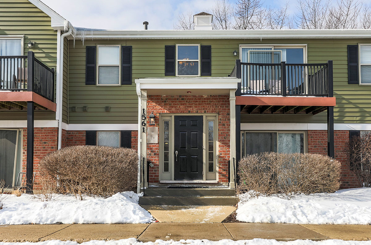 1561 Raymond Drive Unit: 203