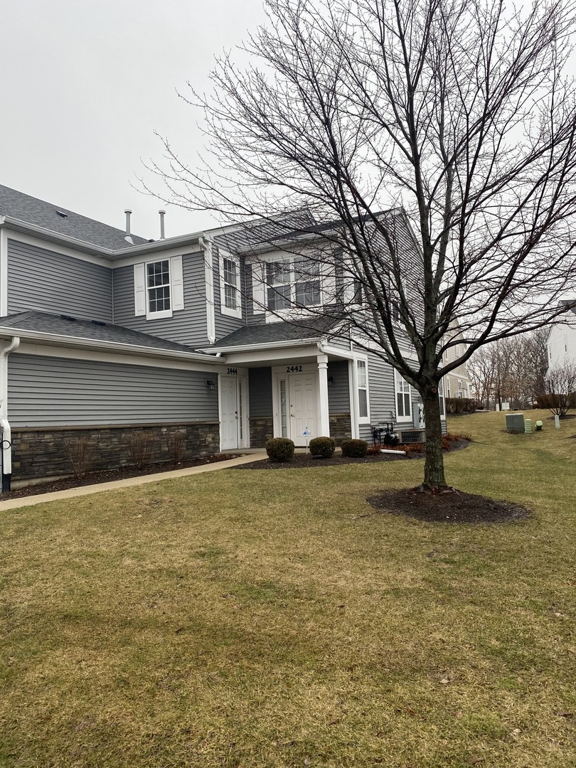 2442 Golf Ridge Circle