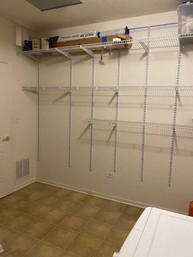 2442 Golf Ridge Circle