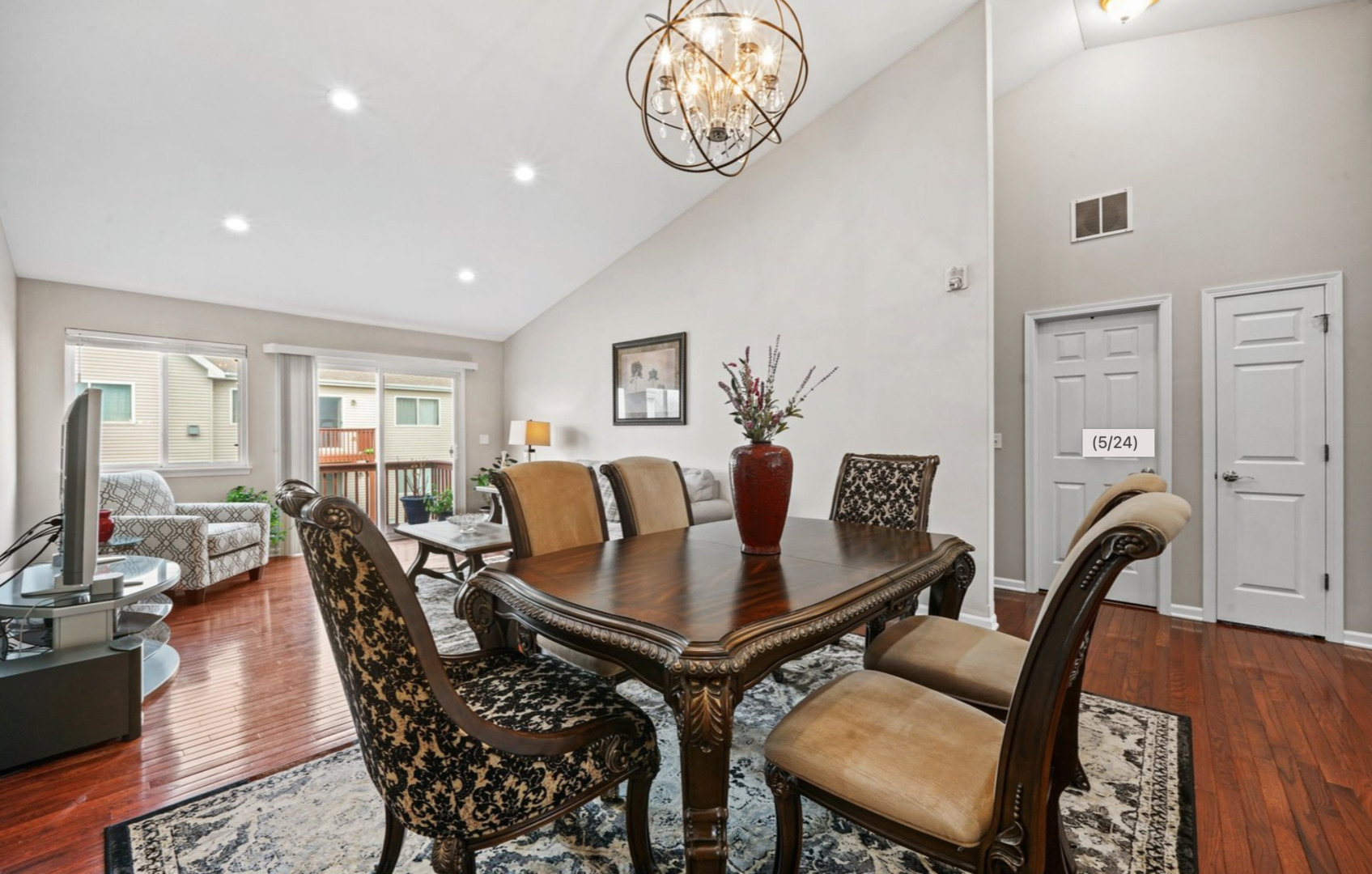 2933 Saganashkee Lane