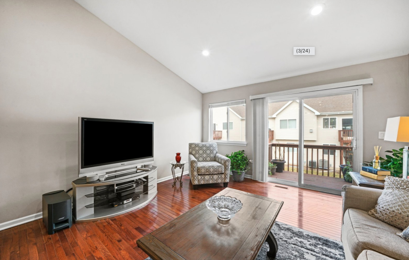 2933 Saganashkee Lane