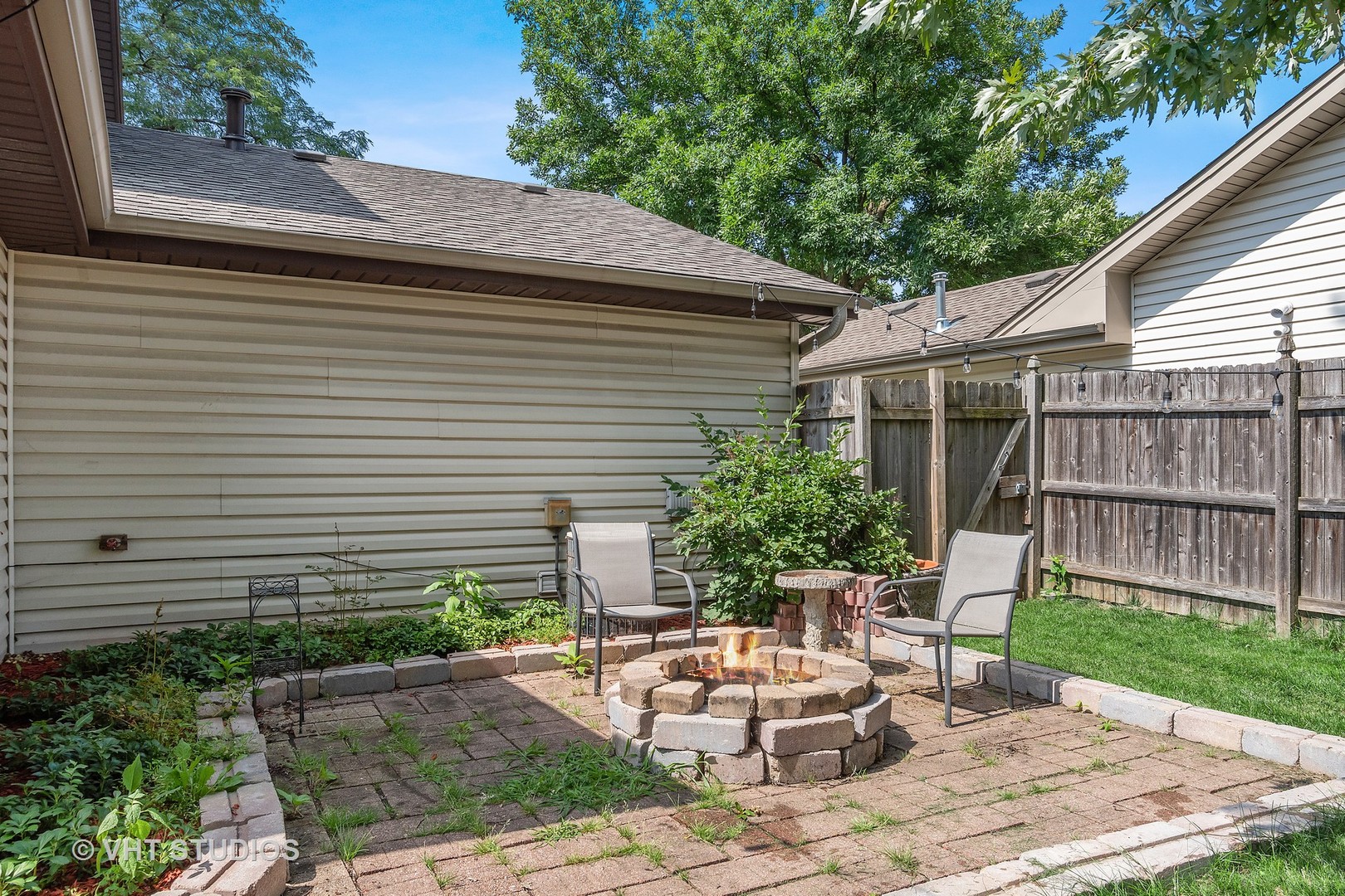 514 SPRINGHILL Circle