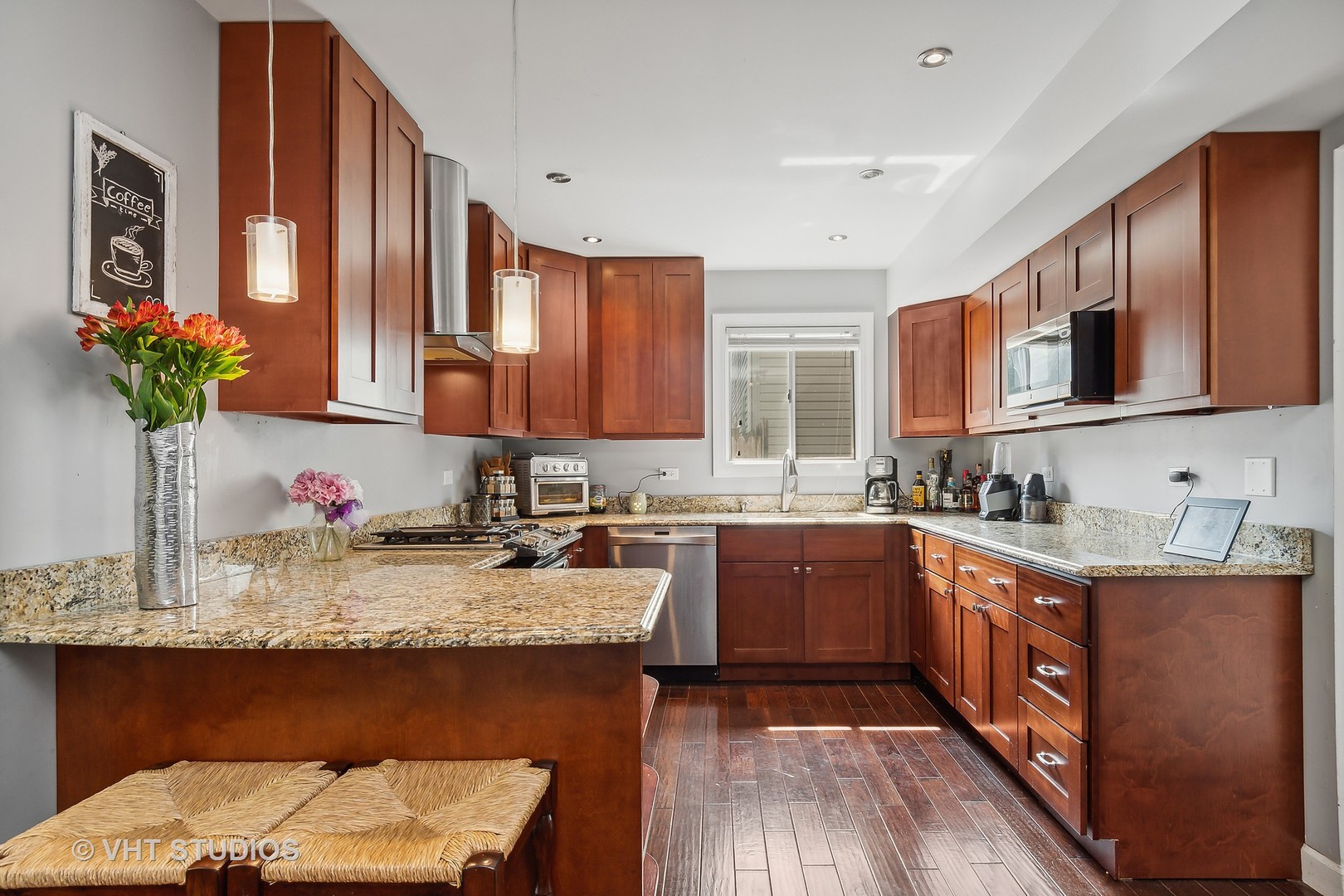 514 SPRINGHILL Circle