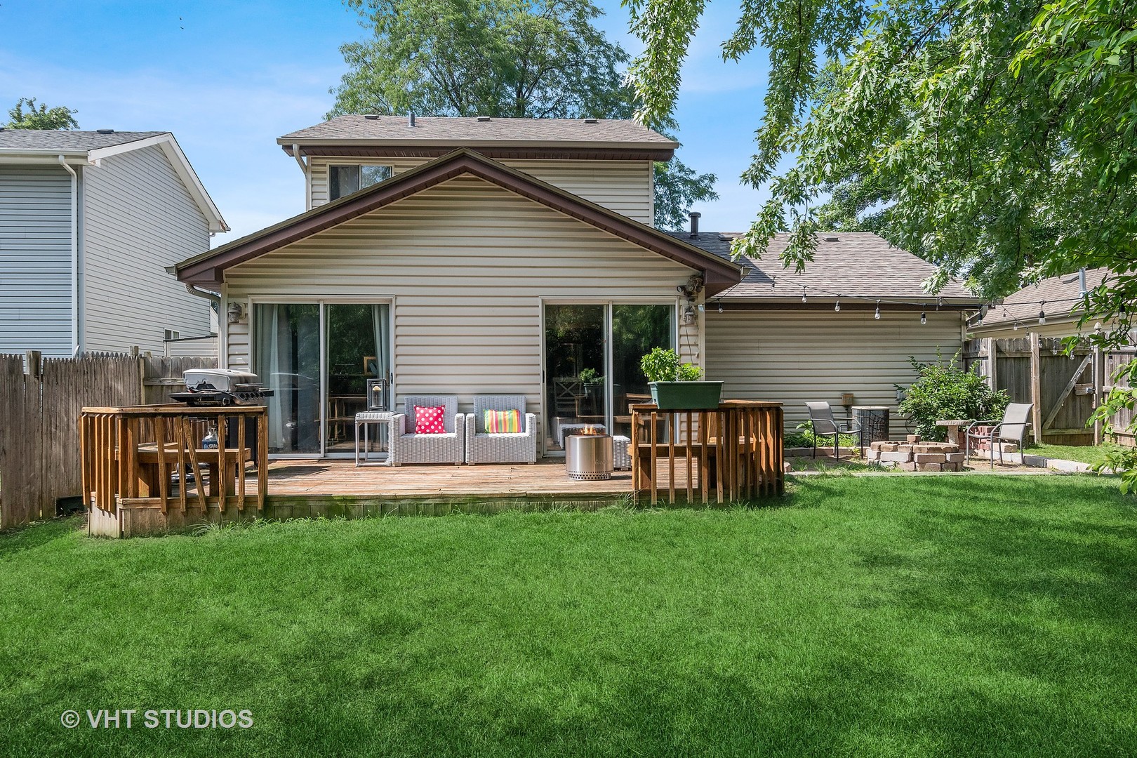 514 SPRINGHILL Circle