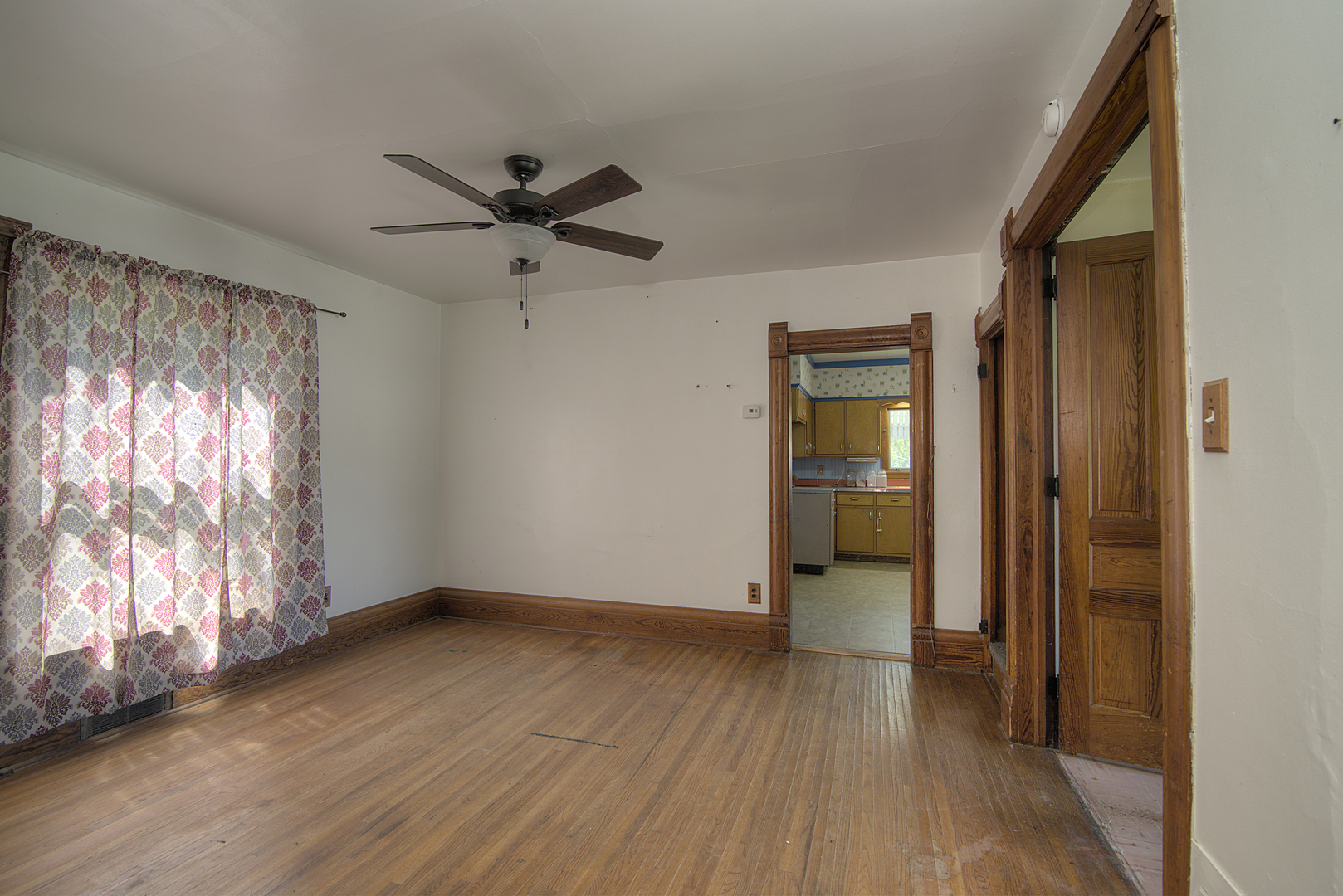 527 N Washington Avenue