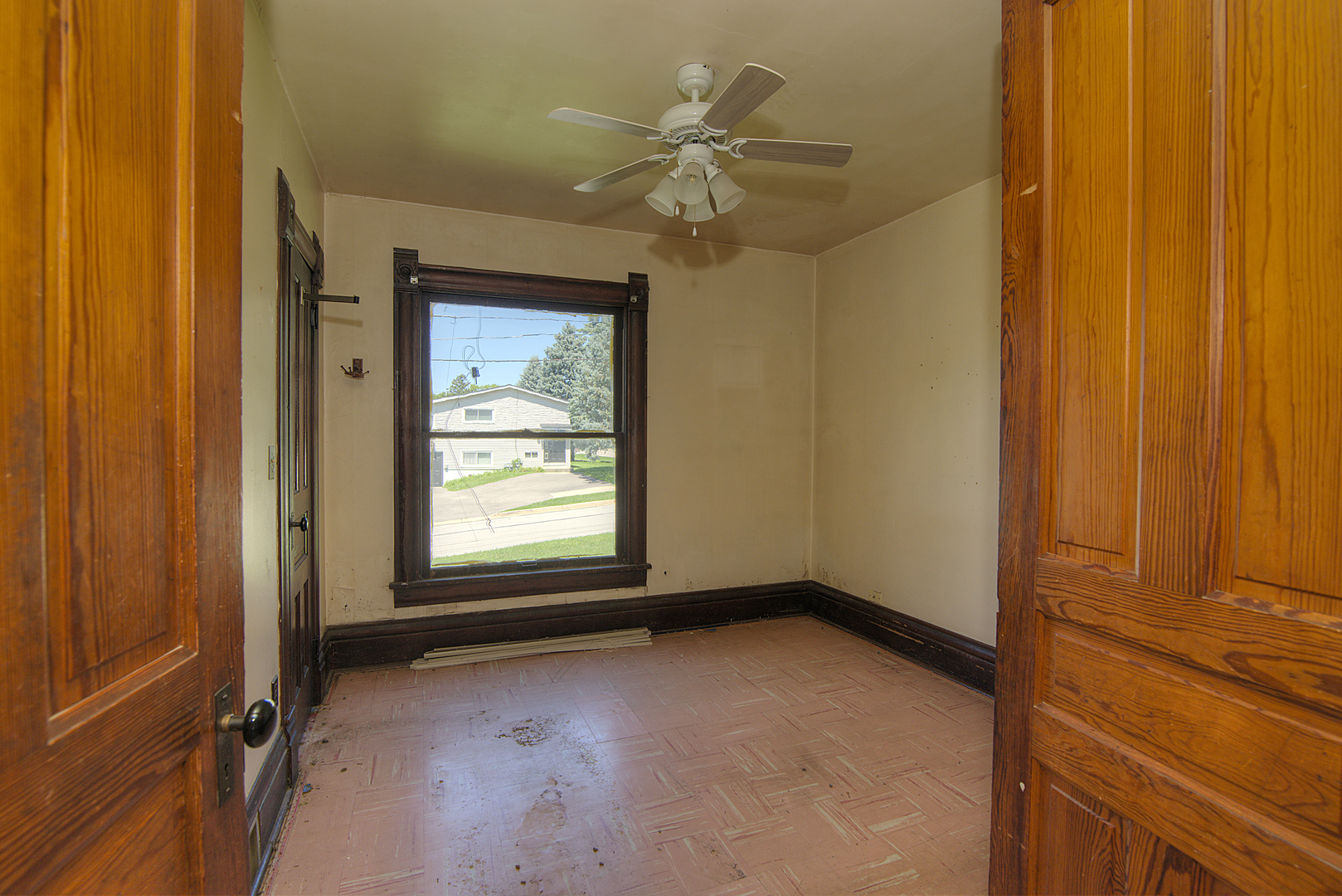 527 N Washington Avenue