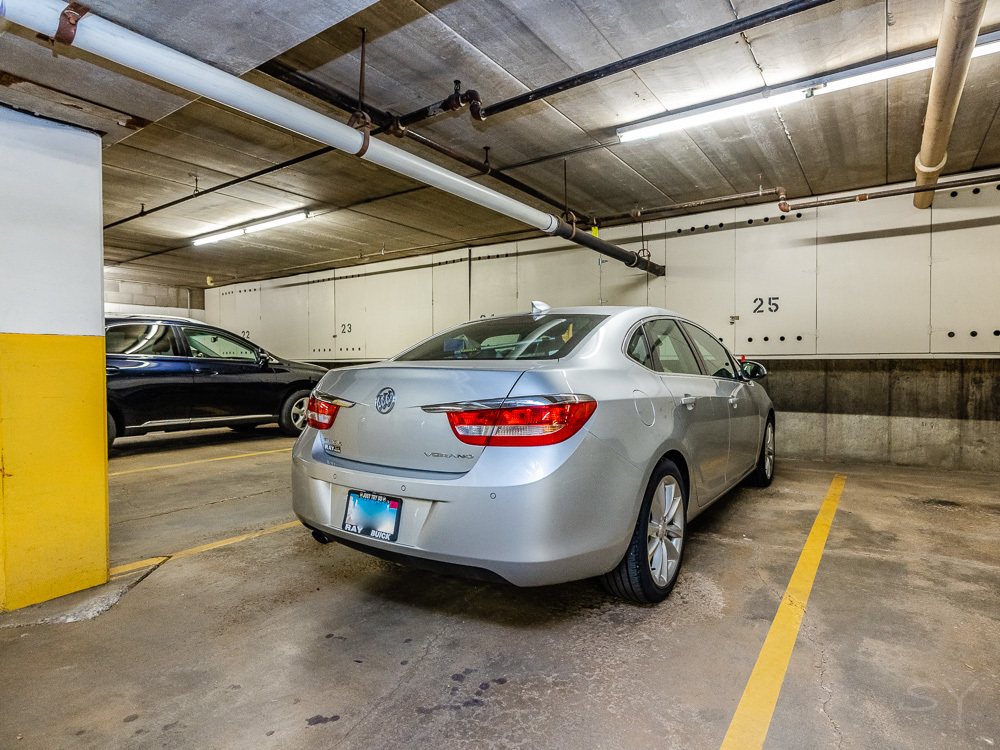 77 Lake Hinsdale Drive Unit: 305