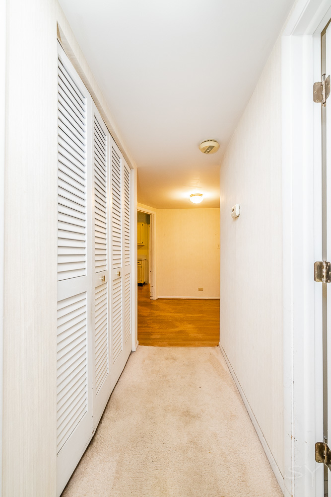 77 Lake Hinsdale Drive Unit: 305