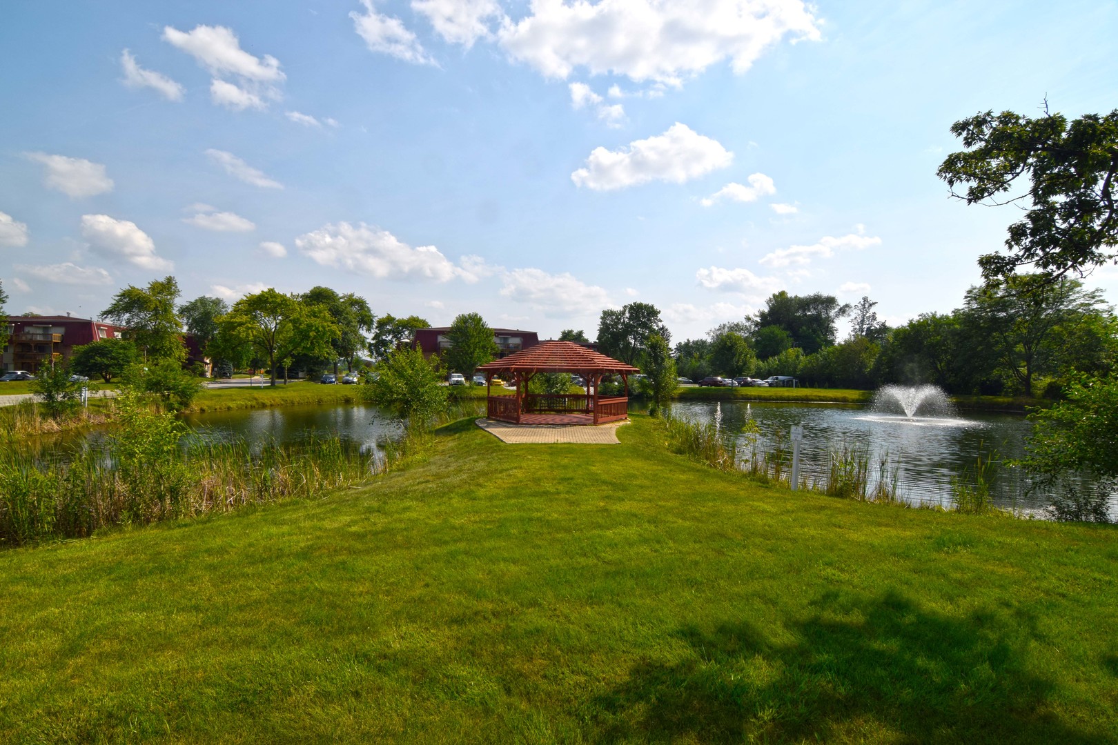 1925 TALL OAKS Drive Unit: 1703