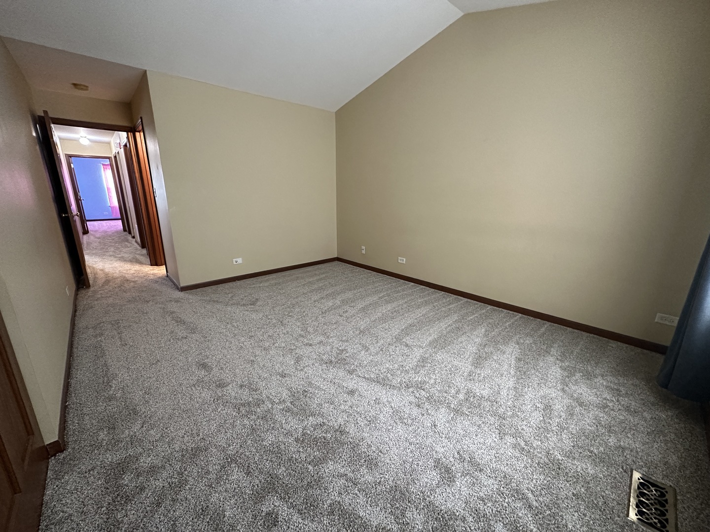 2418 Oneida Lane Unit: 2418