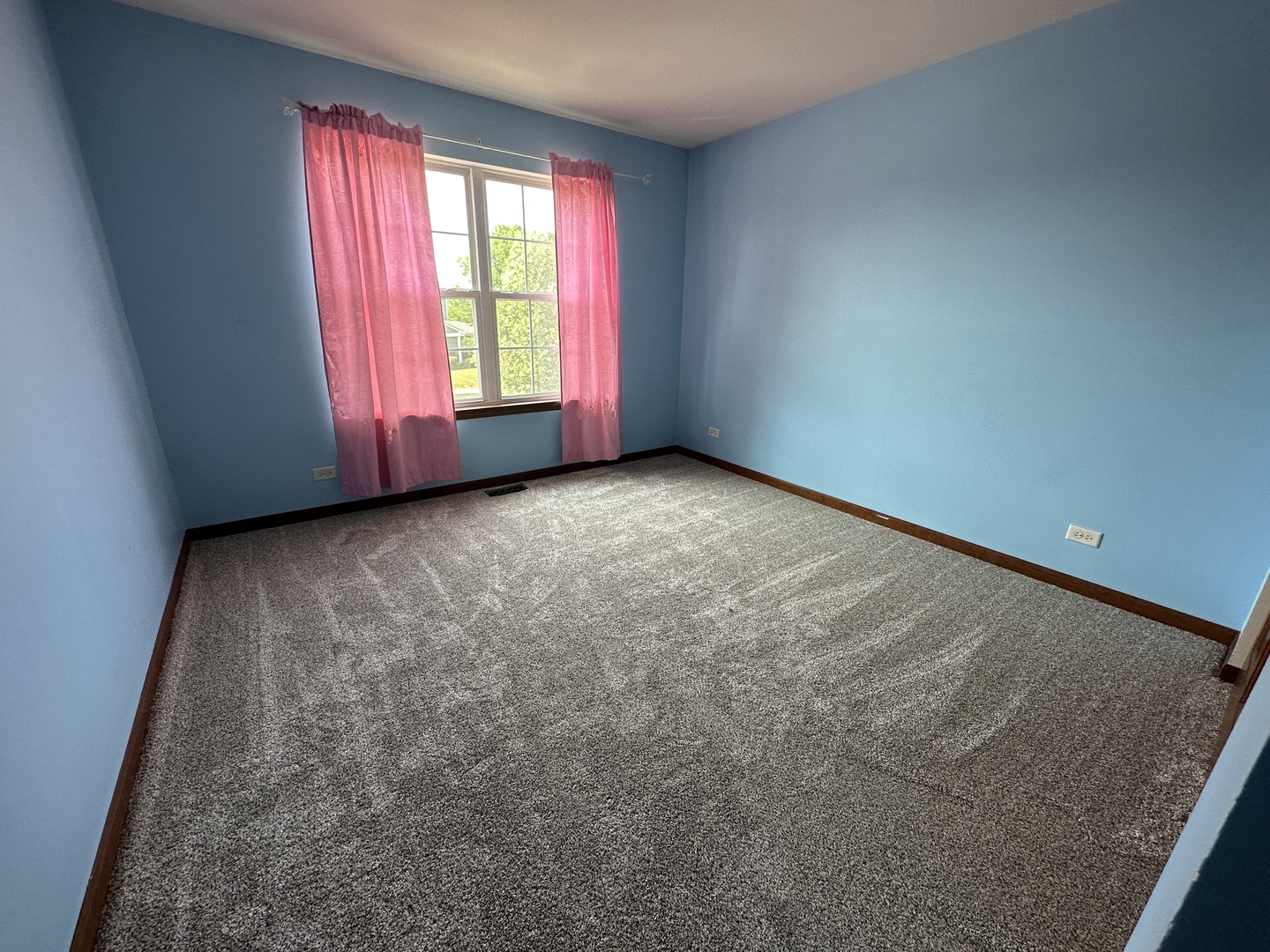 2418 Oneida Lane Unit: 2418