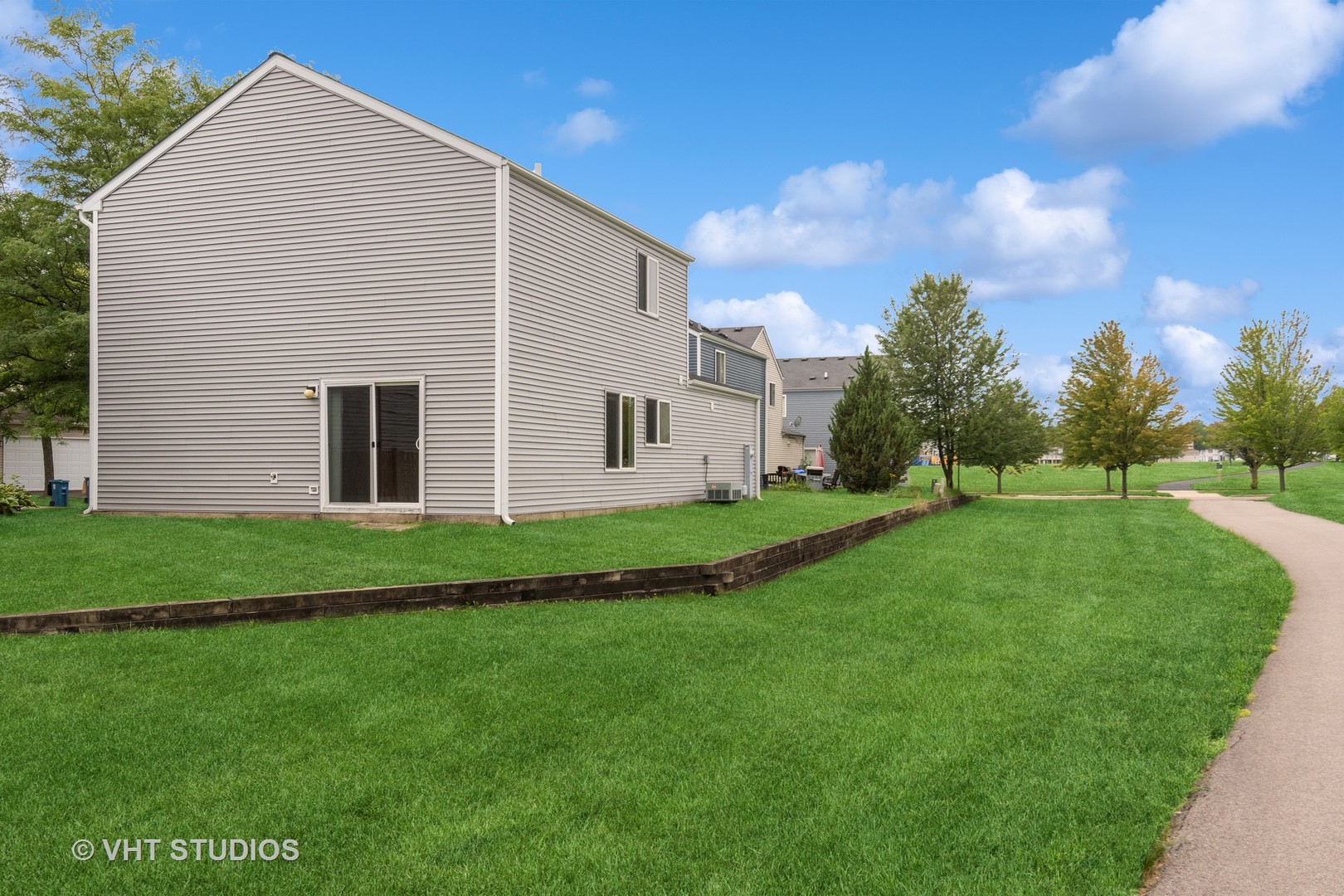 1744 WILD FLOWER Lane