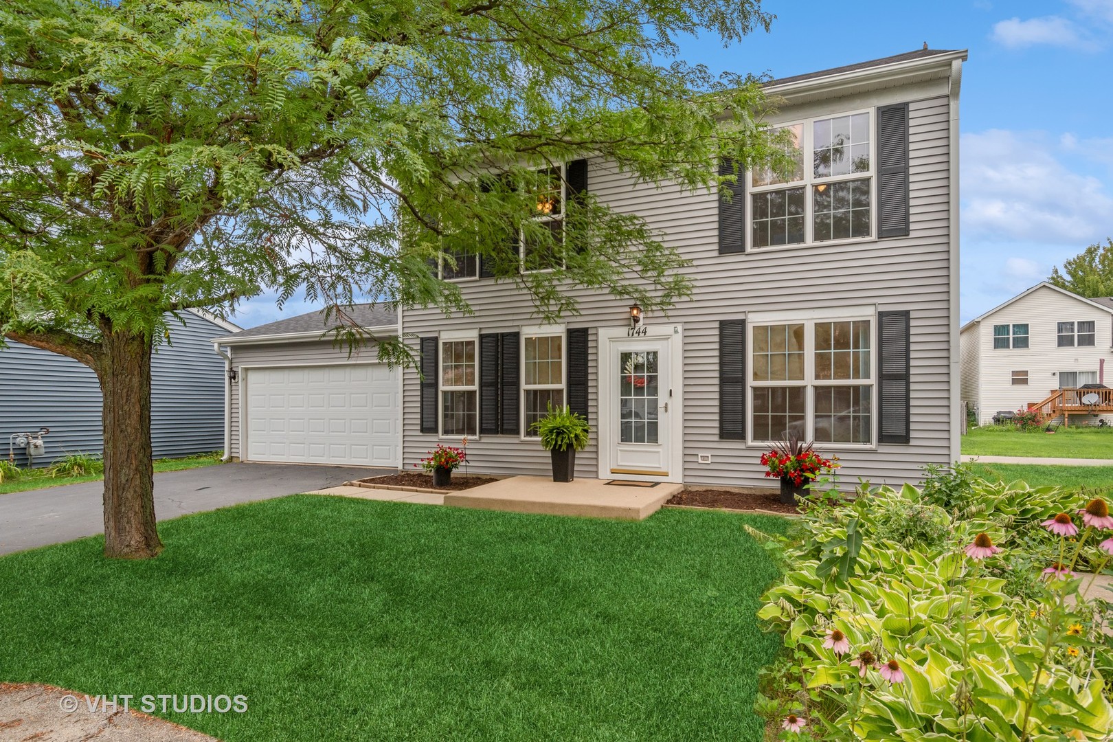 1744 WILD FLOWER Lane