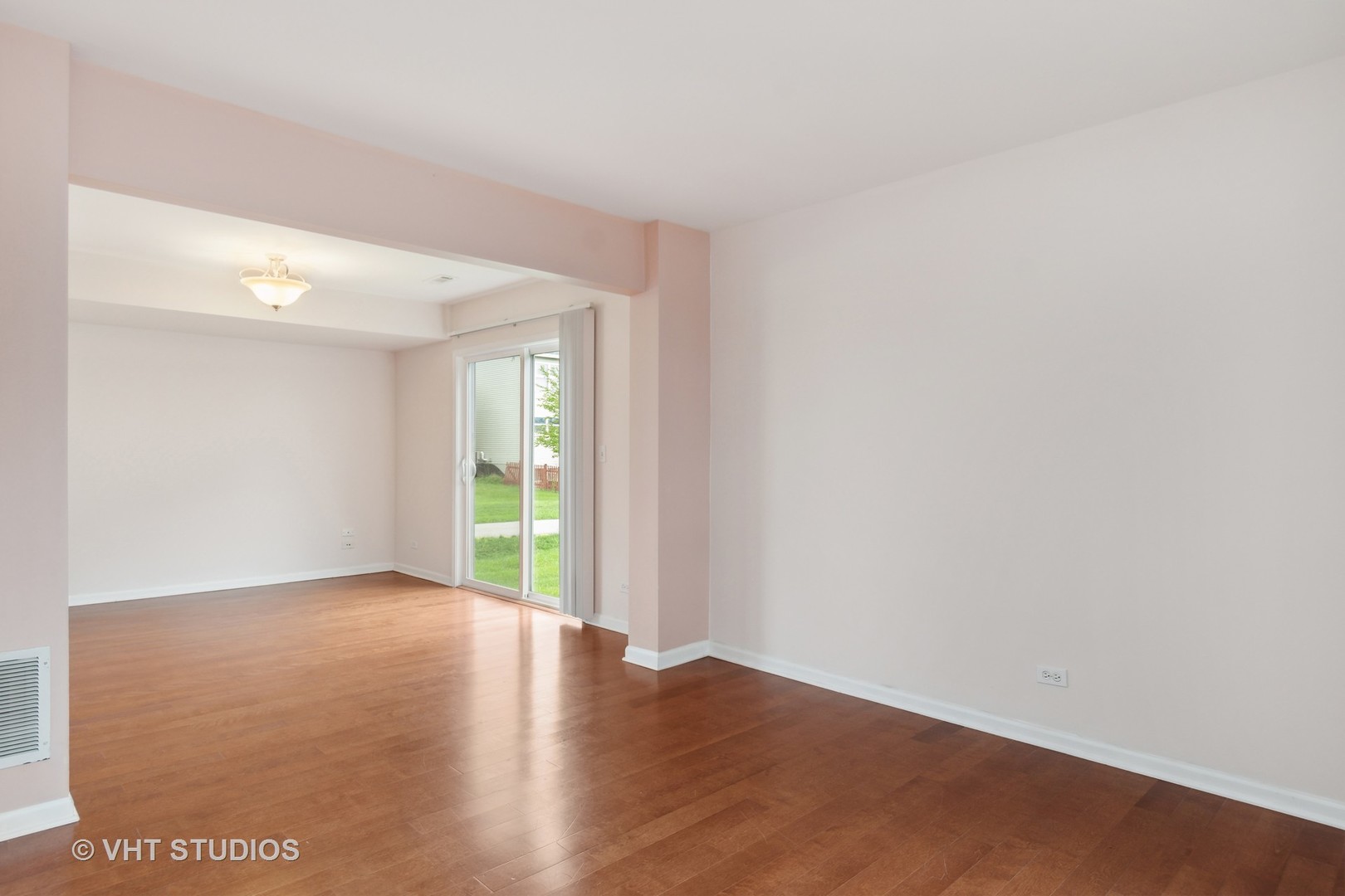 1744 WILD FLOWER Lane