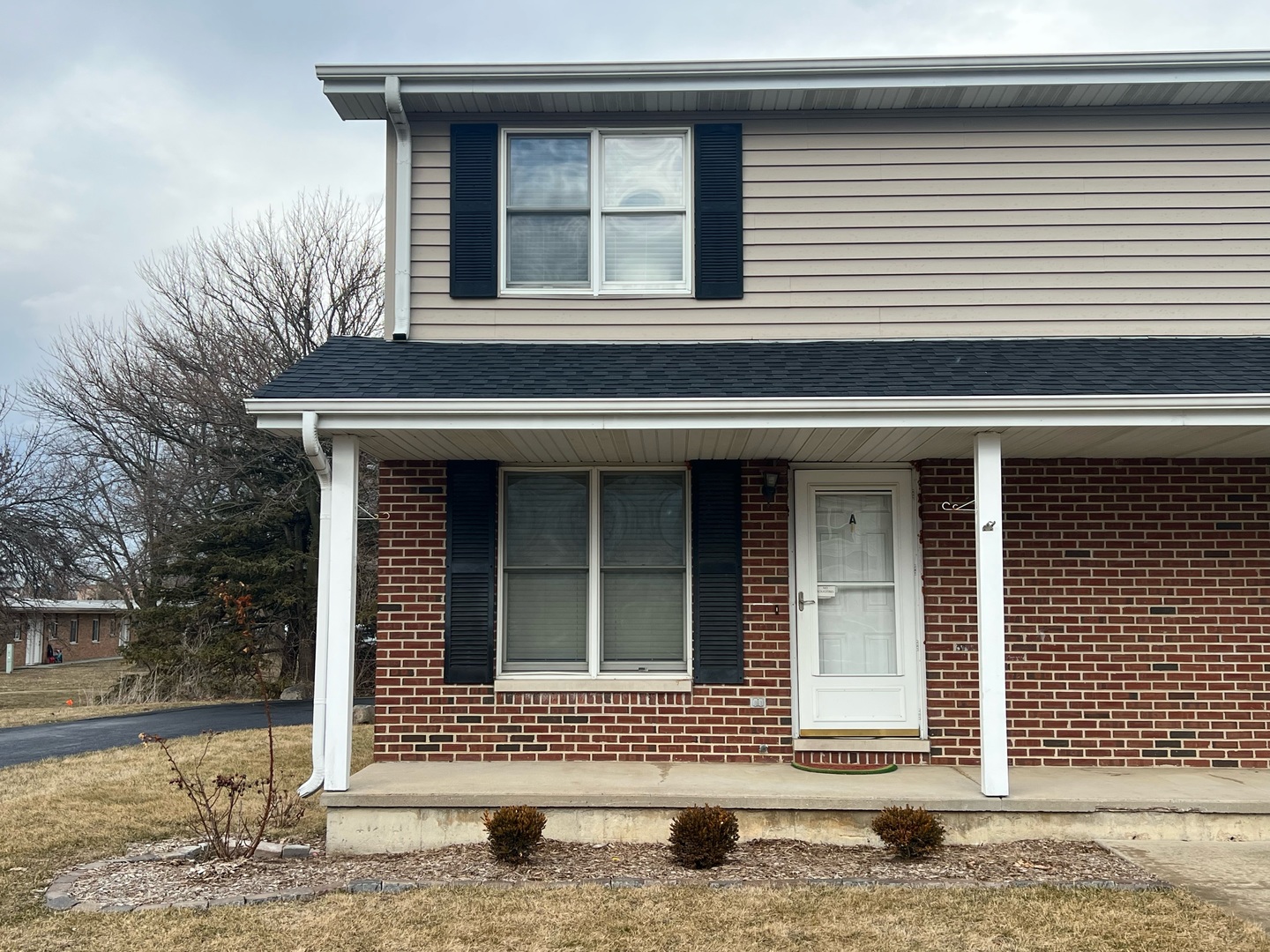 111 Colonial Parkway Unit: A