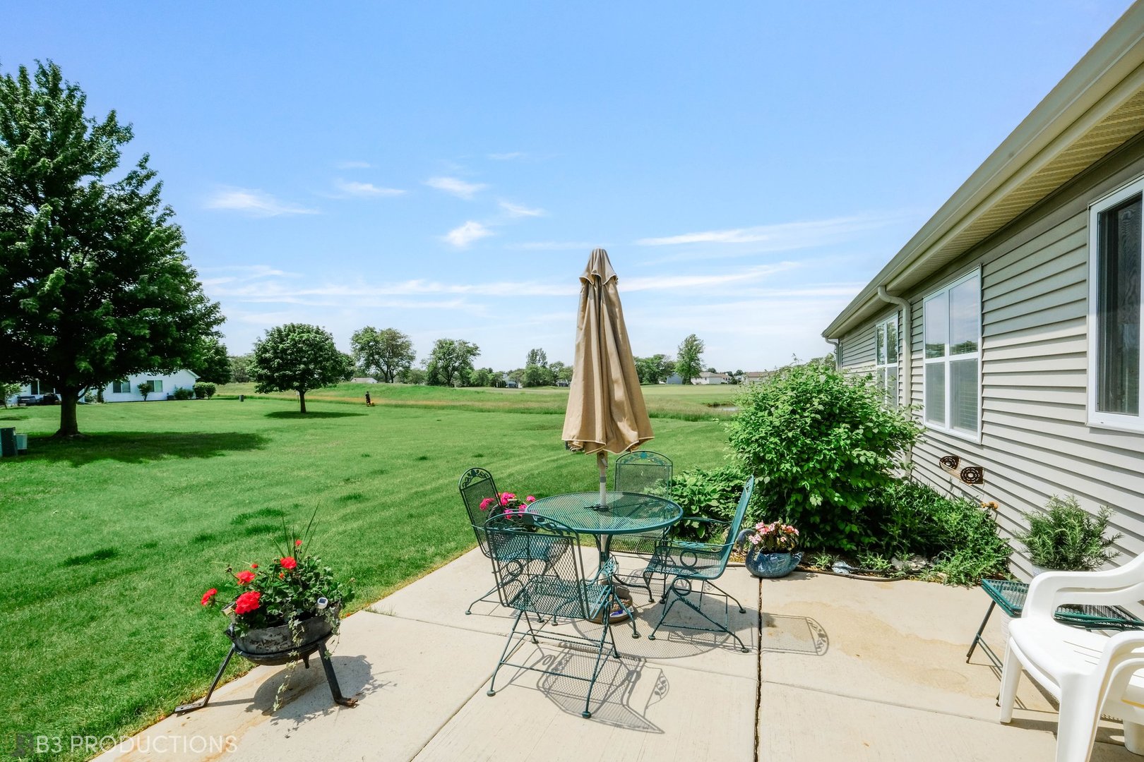 21513 W Juniper Court