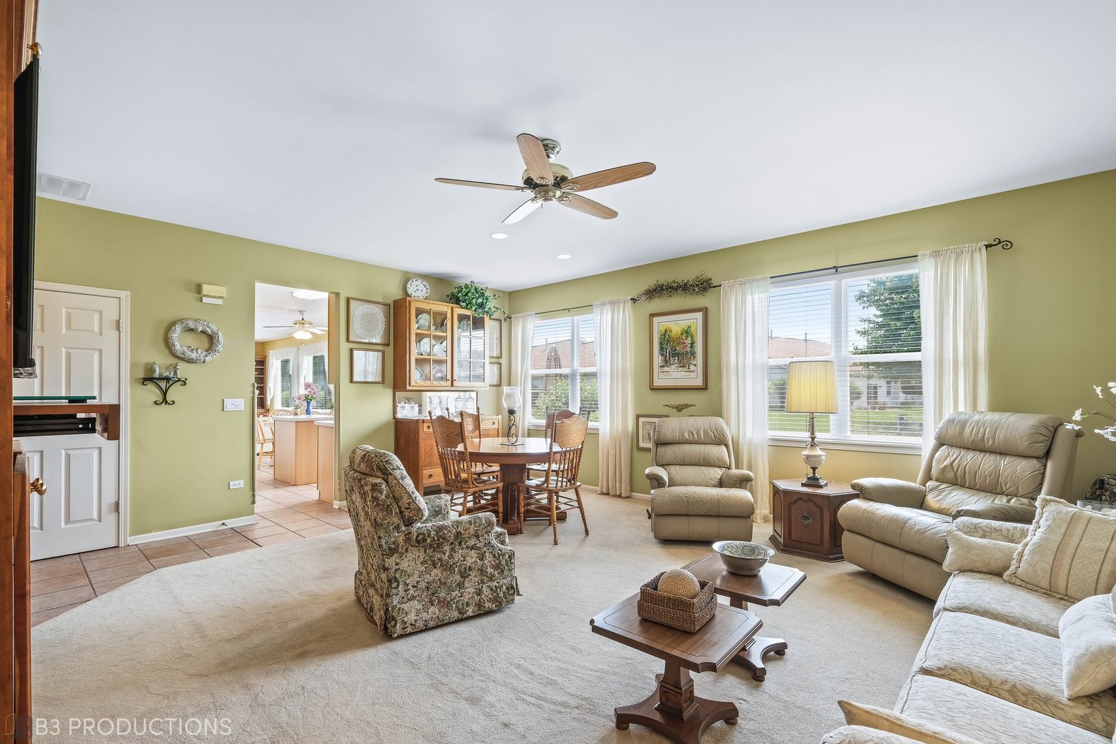 21513 W Juniper Court