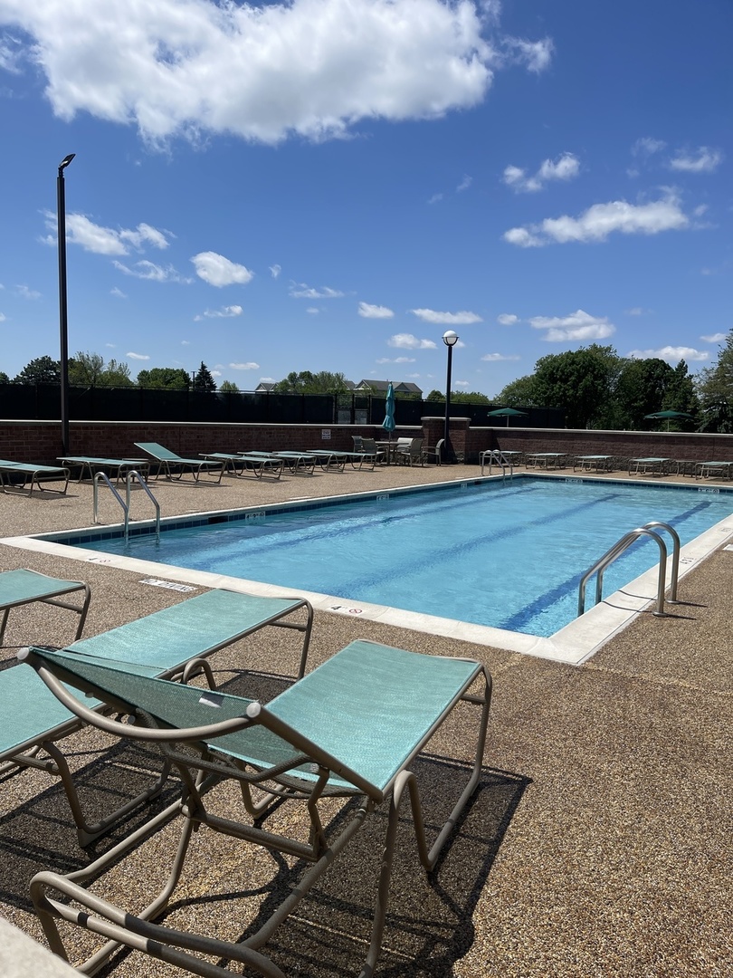 21513 W Juniper Court