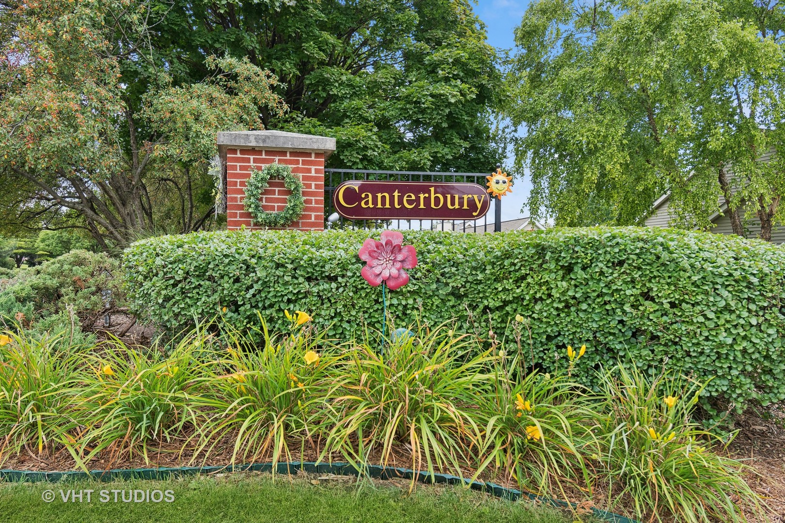 20901 W Snowberry Lane