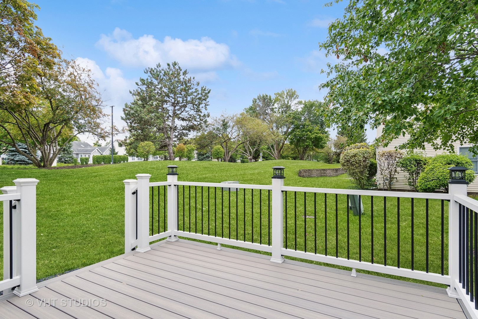 20901 W Snowberry Lane