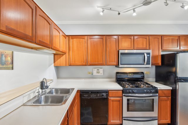 3407 Sandpiper Drive