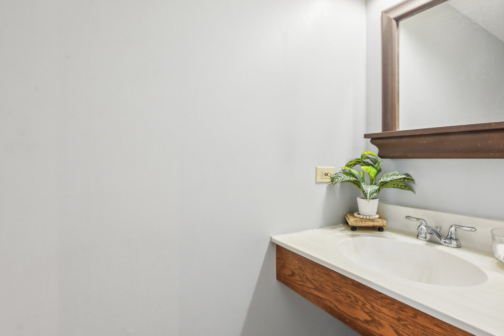 3407 Sandpiper Drive