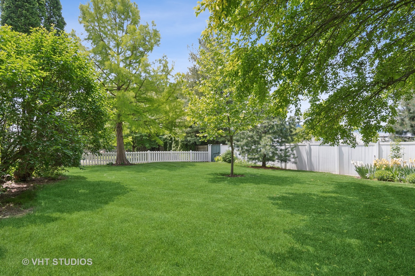 6S024 Westwind Drive