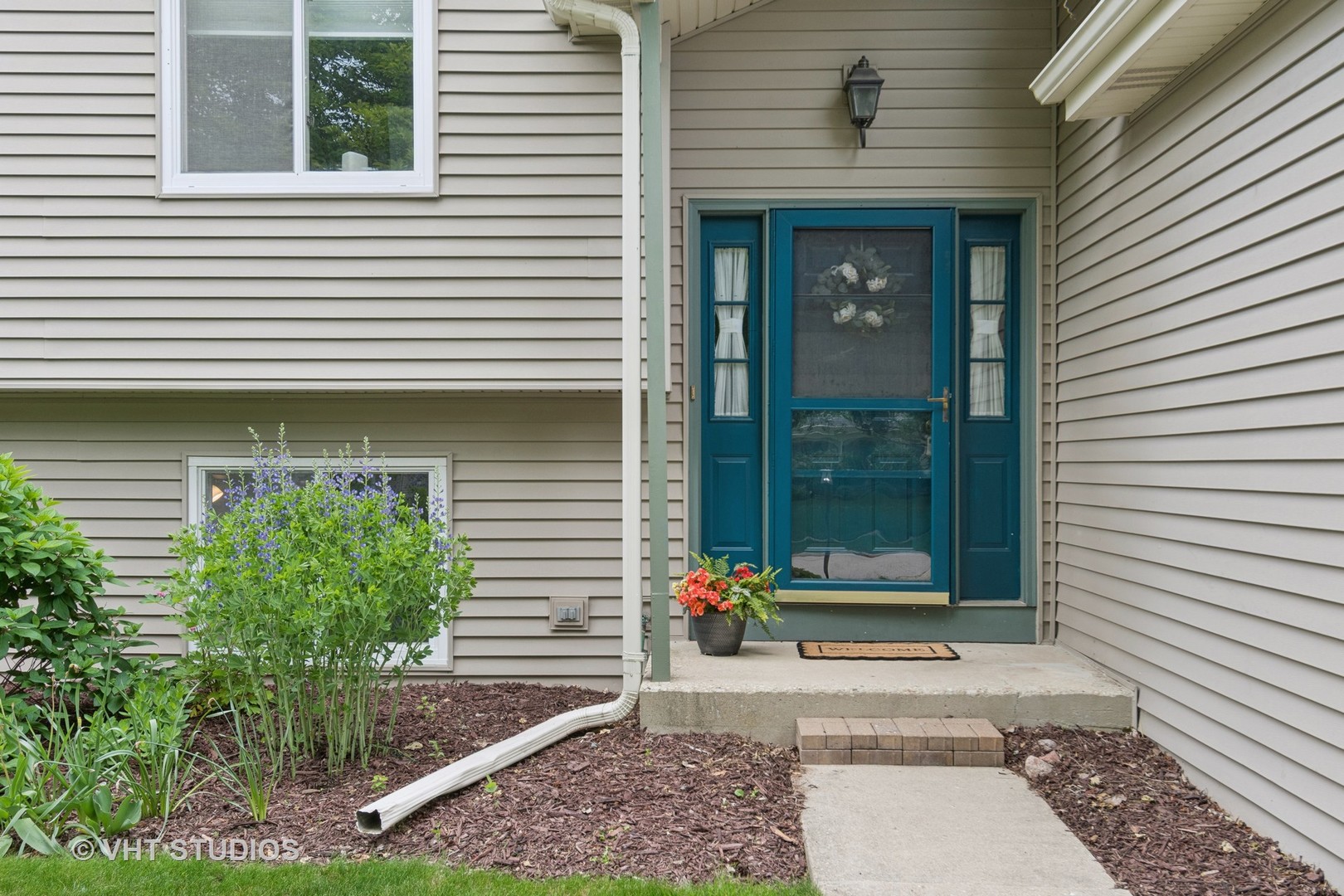 6S024 Westwind Drive