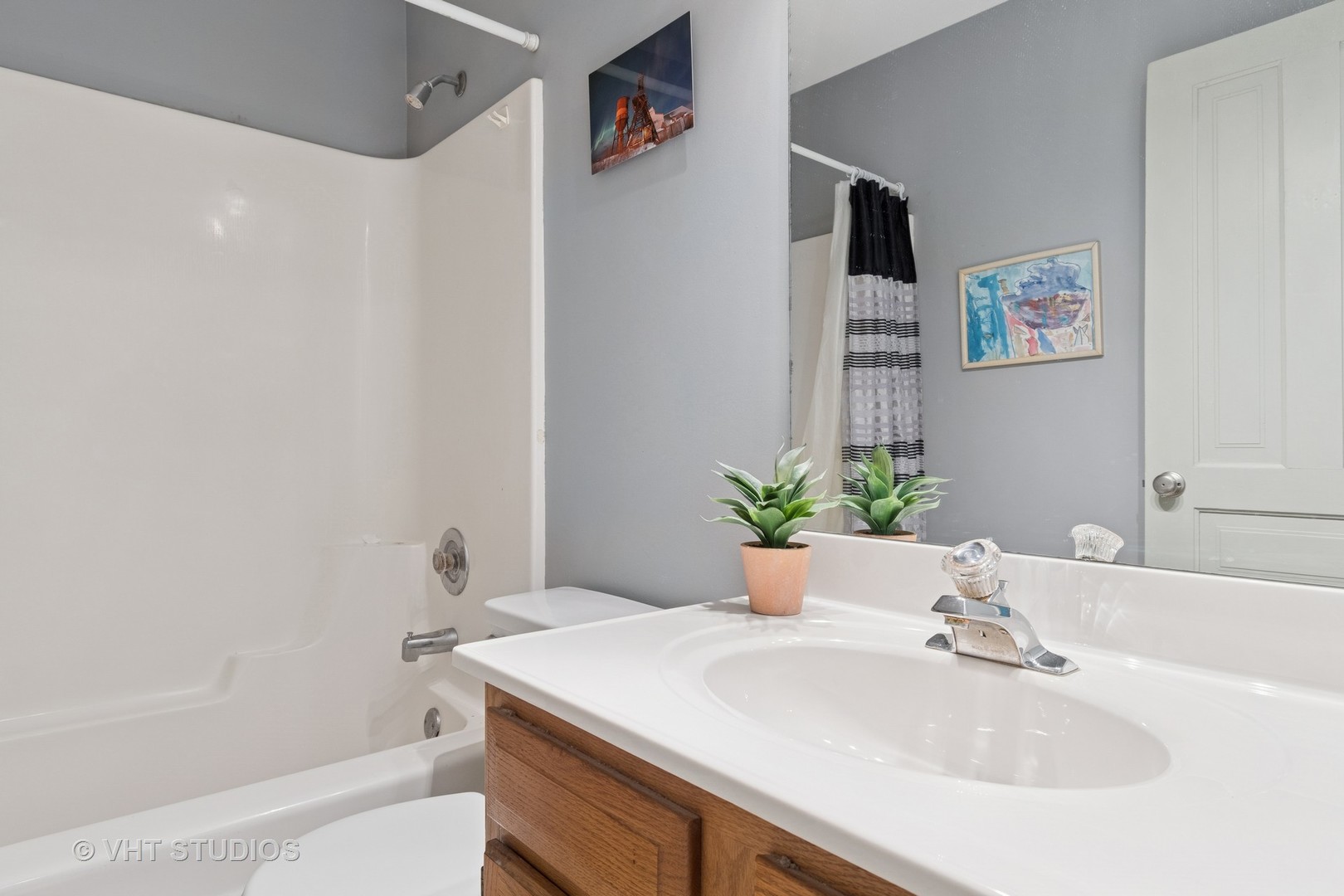 6S024 Westwind Drive