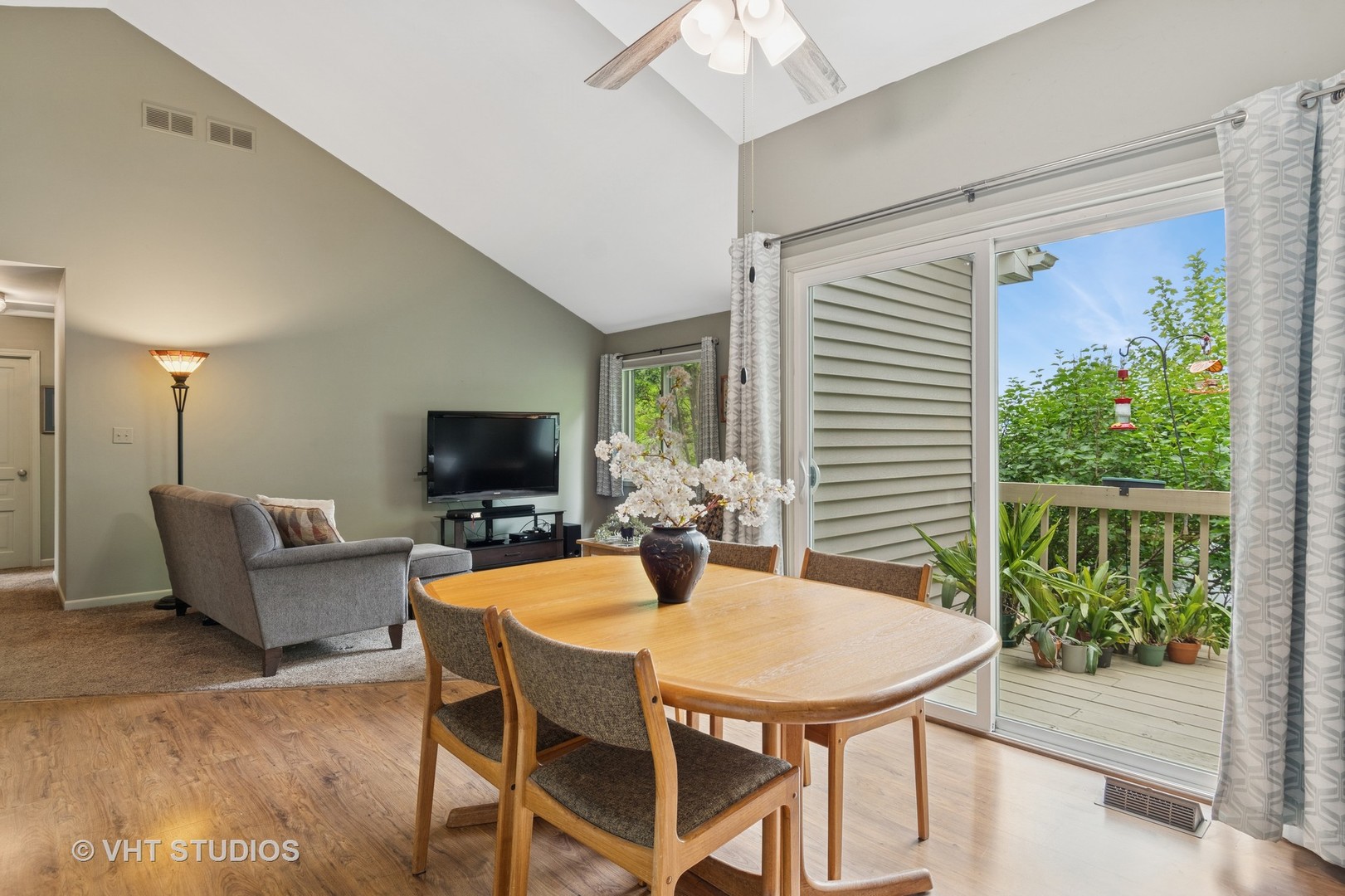 6S024 Westwind Drive