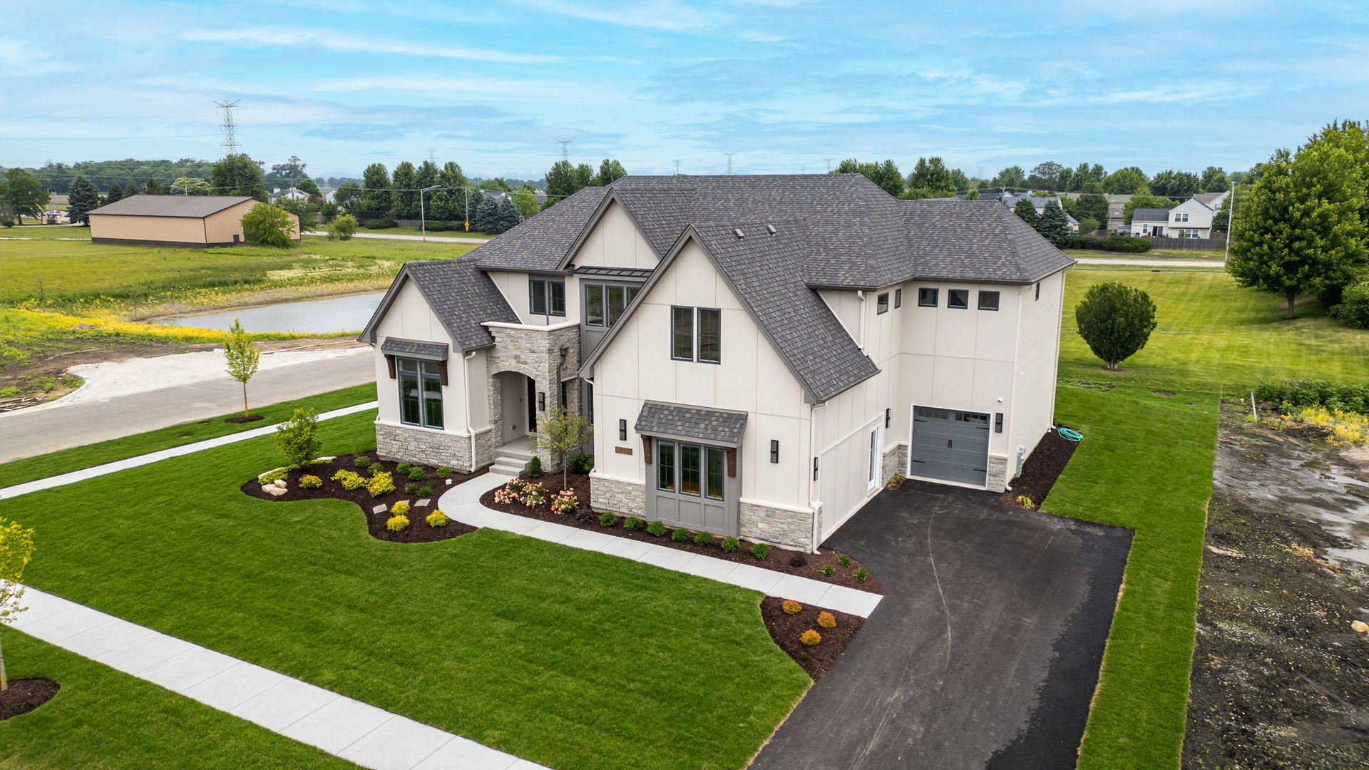 12029 S Stallion Drive