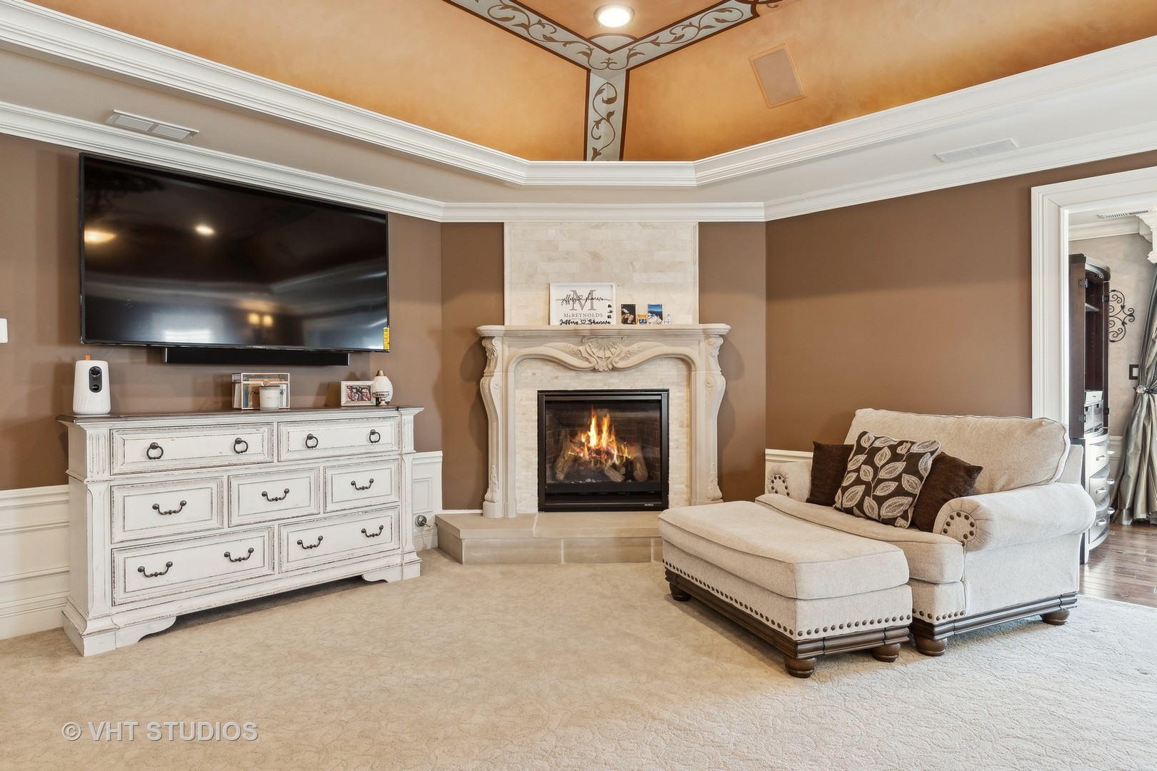 22957 Devonshire Lane