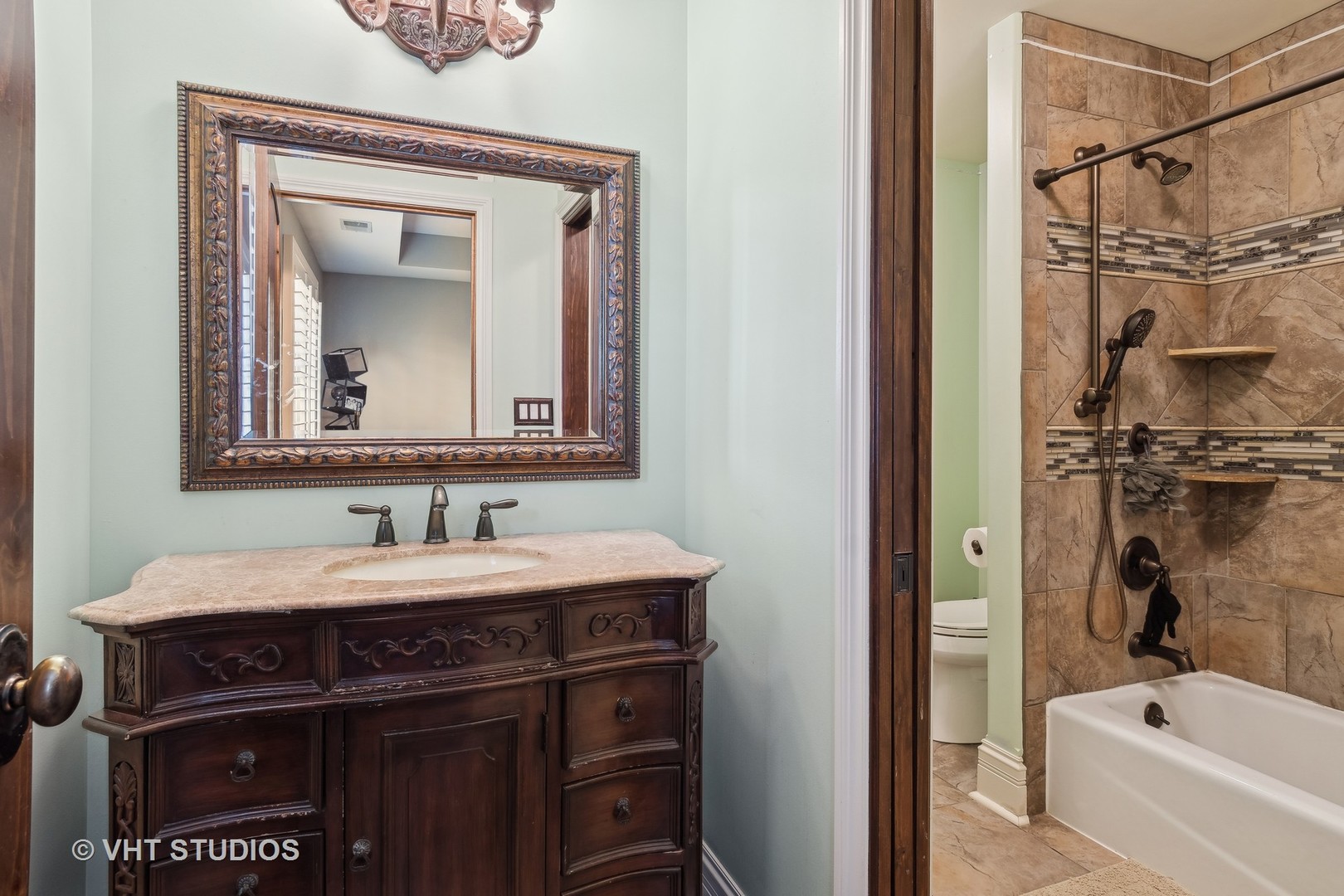 22957 Devonshire Lane