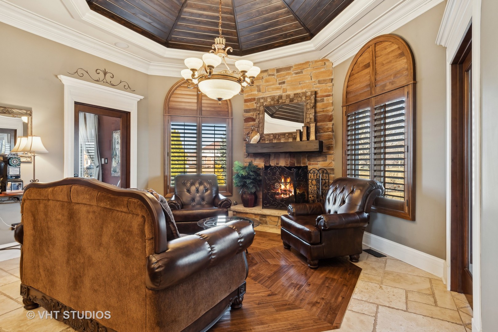 22957 Devonshire Lane