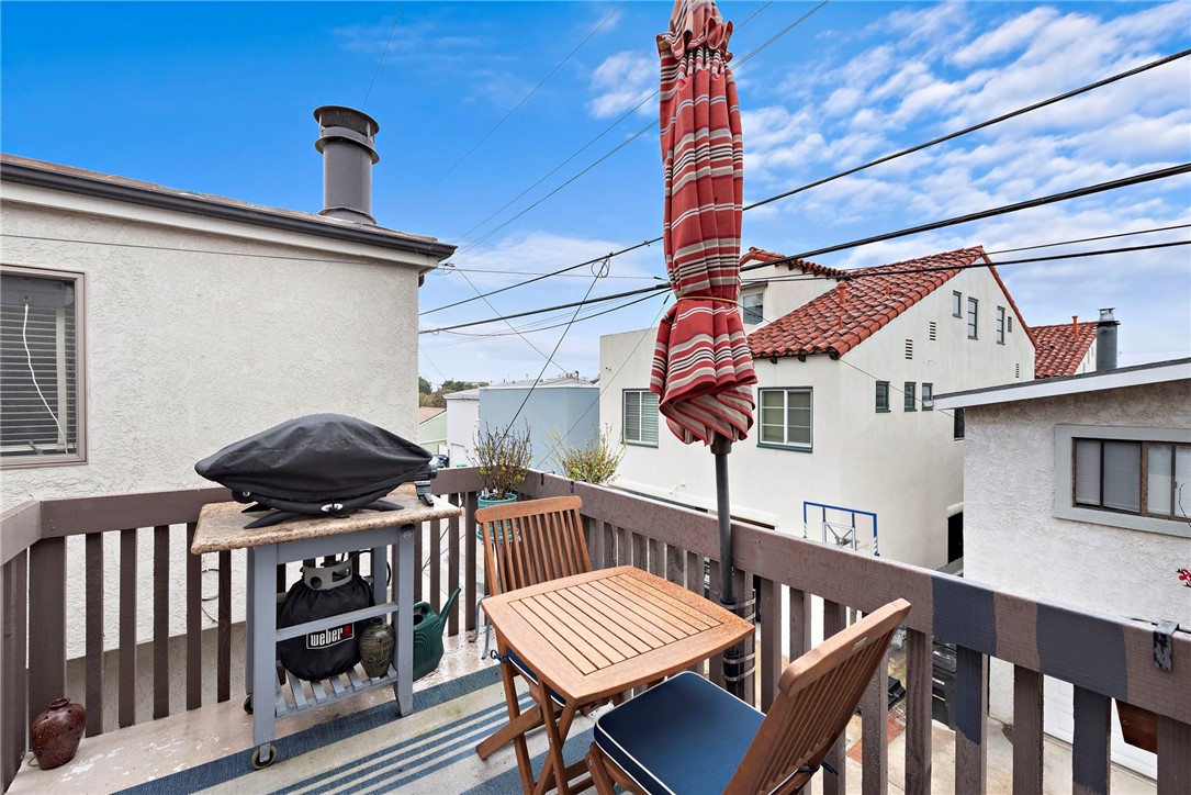 415 1/2 Goldenrod Avenue