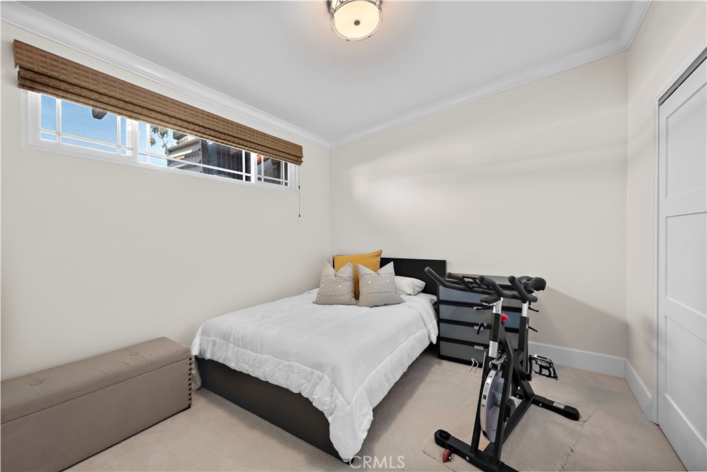 535 Vista Flora