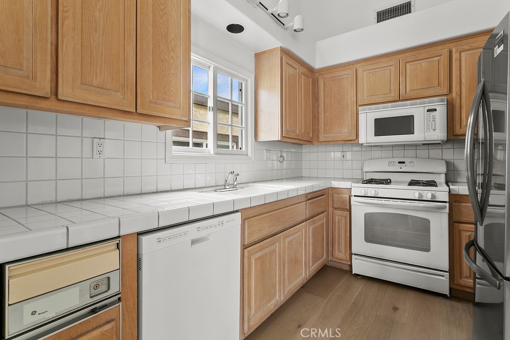 426 Goldenrod Avenue 1/2