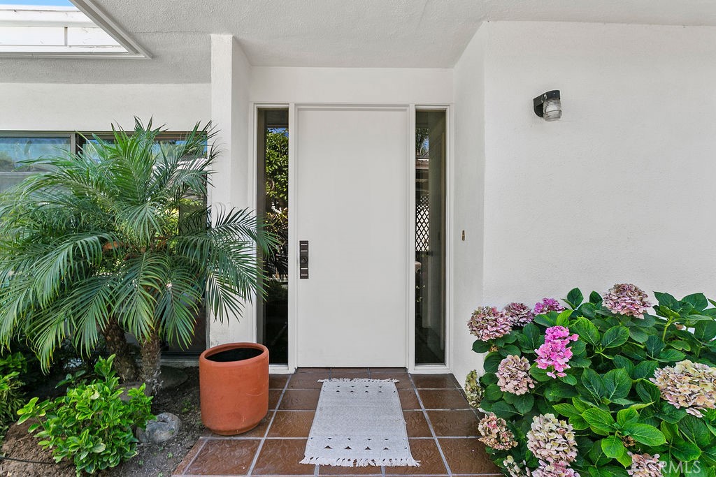 438 Tustin Avenue