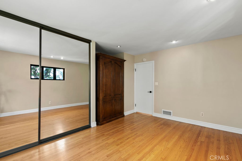 313 Larkspur