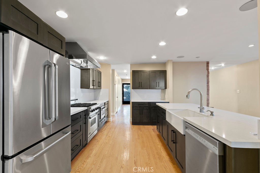 313 Larkspur
