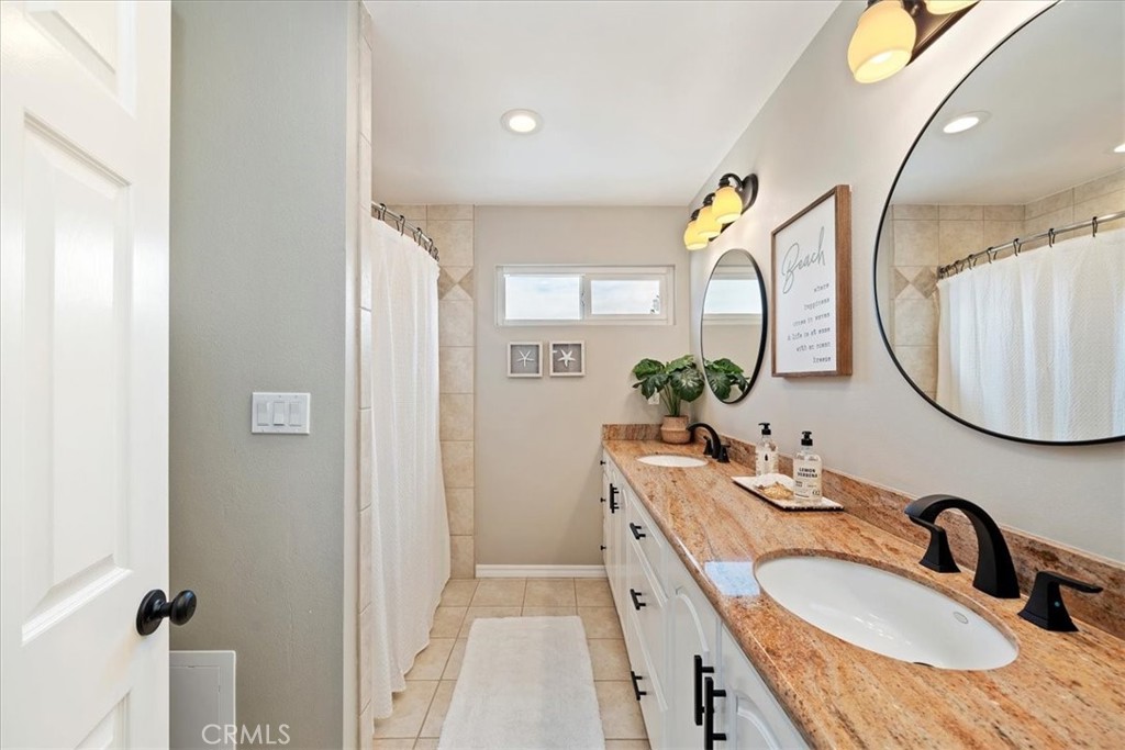 1813 Oriole Drive