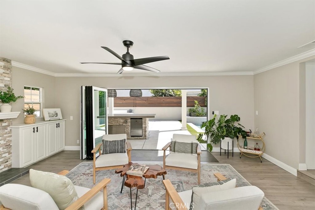 1813 Oriole Drive