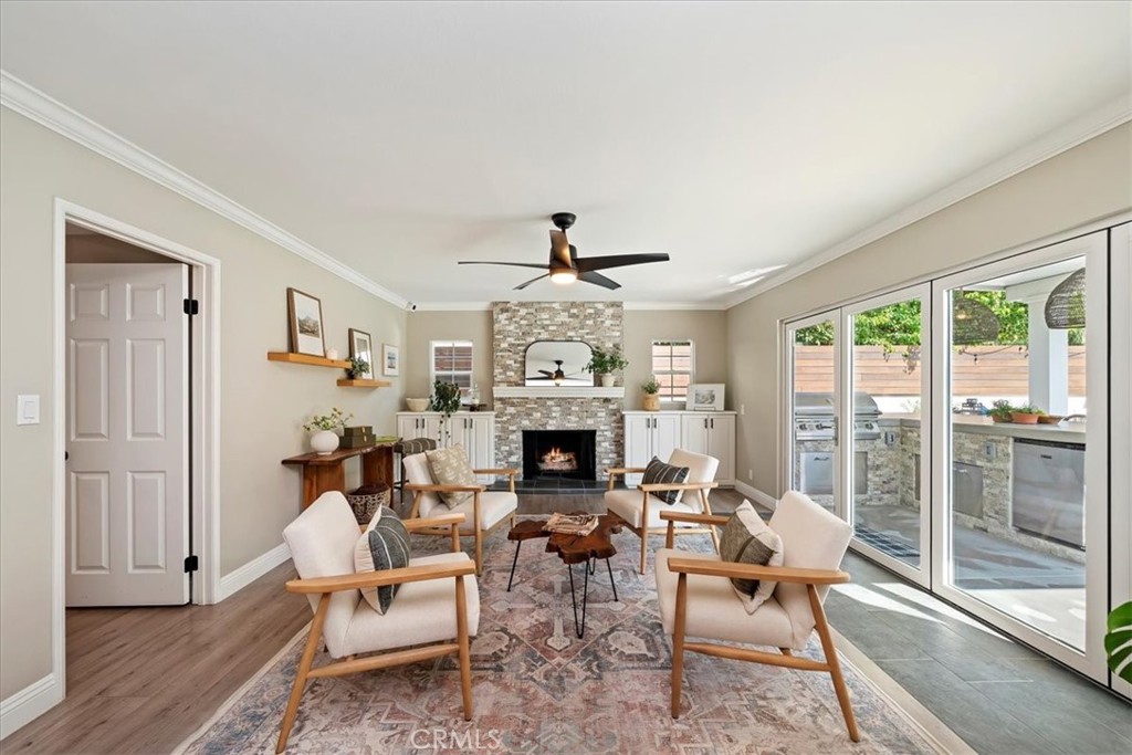 1813 Oriole Drive
