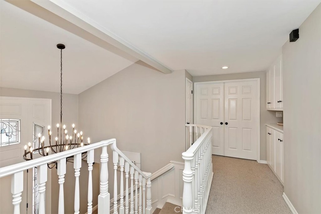 1813 Oriole Drive