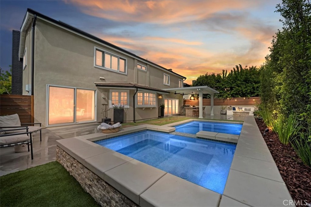 1813 Oriole Drive