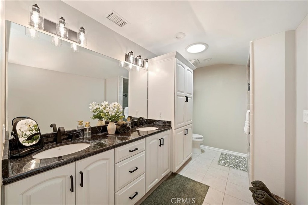 1813 Oriole Drive