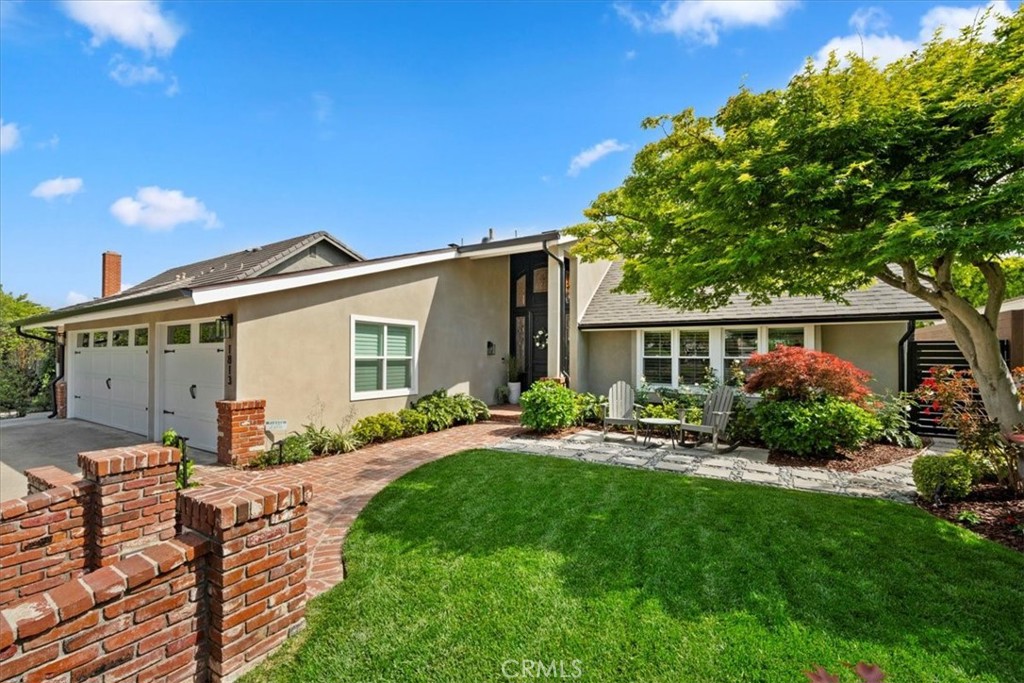 1813 Oriole Drive