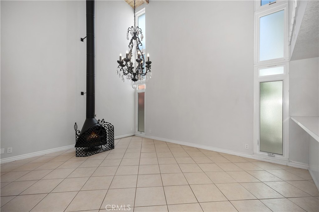 717 Marguerite Avenue